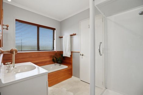 Photo of property in 99 Plateau Heights, Mount Maunganui, 3116