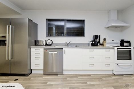 Photo of property in 8u5 Middleton Road, Johnsonville, Wellington, 6037