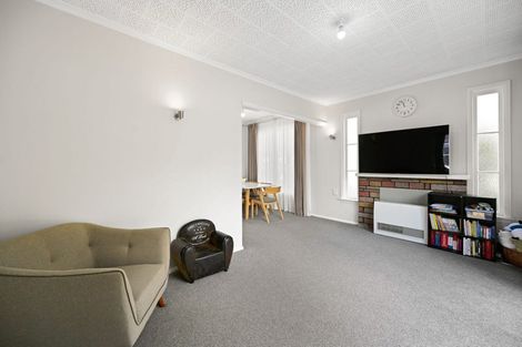 Photo of property in 10 Vectis Road, Hillcrest, Hamilton, 3216