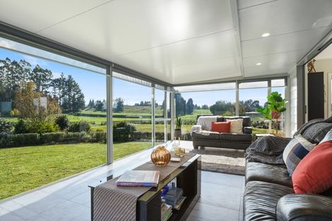 Photo of property in 46 Dalbeth Road, Hamurana, 3072