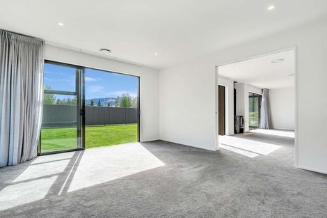Photo of property in 4 Begg Lane, Mount Pisa, Cromwell, 9383