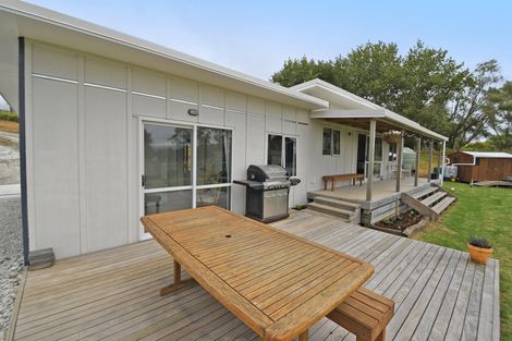 Photo of property in 3 Pavel Place, Kaiwaka, 0573