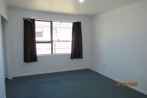 Photo of property in 61 Luanda Drive, Ranui, Auckland, 0612