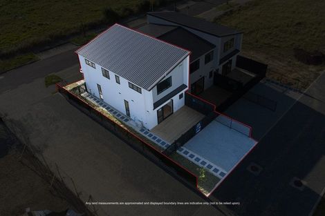 Photo of property in 4 Harikoa Way, Karaka, 2113
