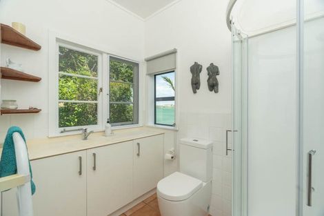 Photo of property in 11 Cliff Street, Onerahi, Whangarei, 0110