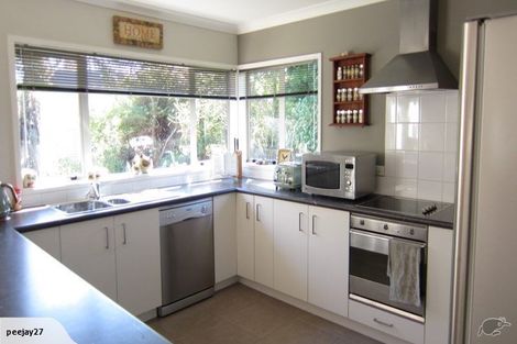 Photo of property in 4 Park Avenue, Waikanae, 5036