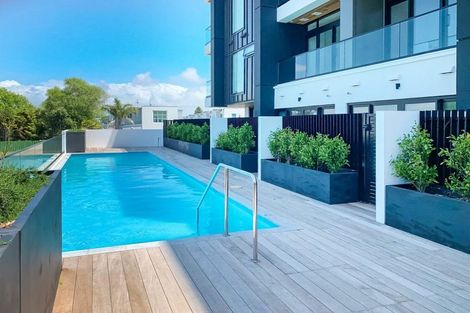 Photo of property in Frank Sargeson Apts, 108/80 Anzac Street, Takapuna, Auckland, 0622