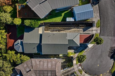 Photo of property in 18 Eastview Grove, Normandale, Lower Hutt, 5010