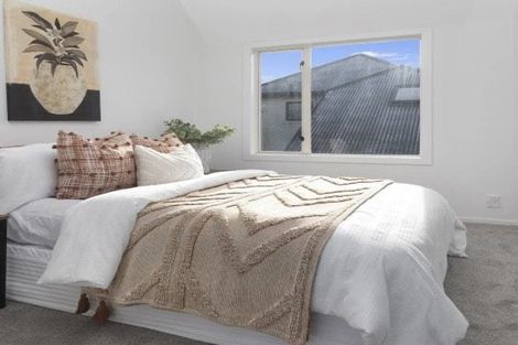 Photo of property in 2/34 Mona Vale Avenue, Riccarton, Christchurch, 8011