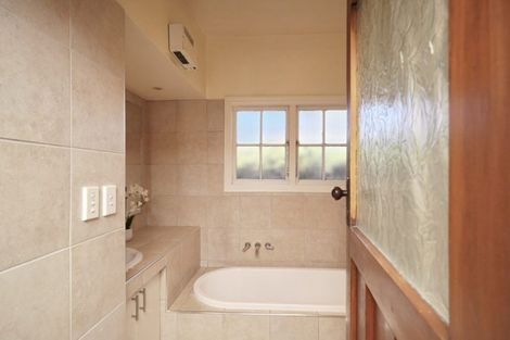 Photo of property in 10 Pascoe Avenue, Mairehau, Christchurch, 8013