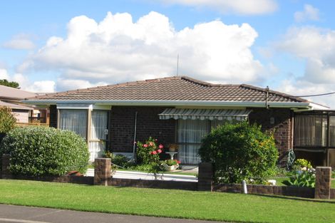 Photo of property in 22a Milton Road, Orewa, 0931