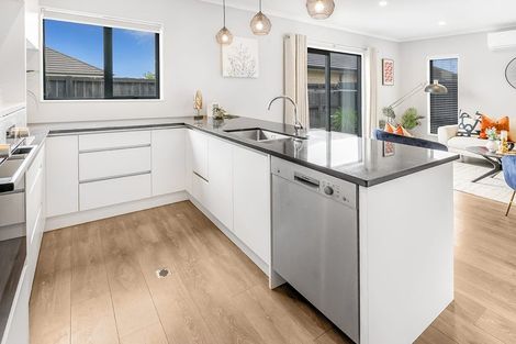 Photo of property in 15u9 Onukutara Place, Huntington, Hamilton, 3281