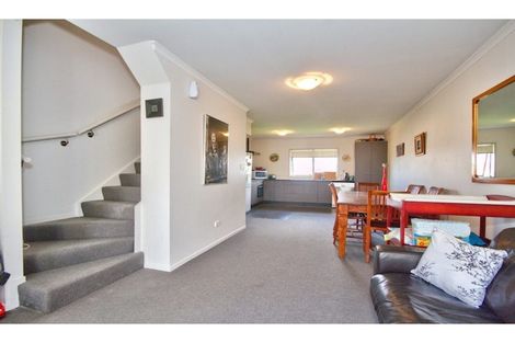Photo of property in St Claire Village, 190/172 Mcleod Road, Te Atatu South, Auckland, 0610