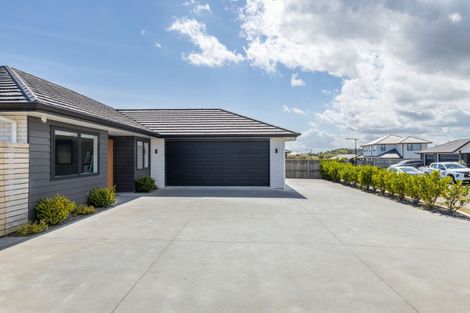 Photo of property in 21 Longstaff Drive, Bell Block, New Plymouth, 4312