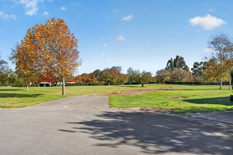 Photo of property in 5 Eagle Place, Martinborough, 5711