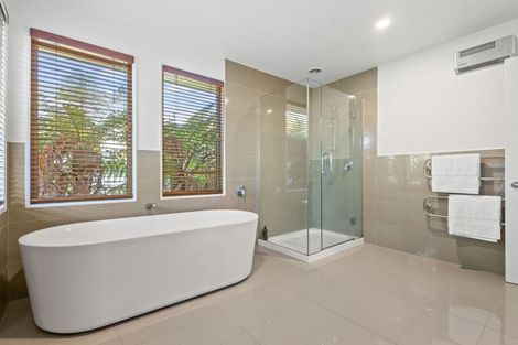 Photo of property in 1 Springvale Gardens, Harewood, Christchurch, 8051