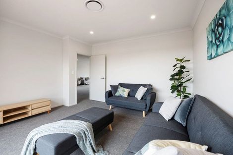 Photo of property in 44 Norfolk Drive, Cambridge, 3434