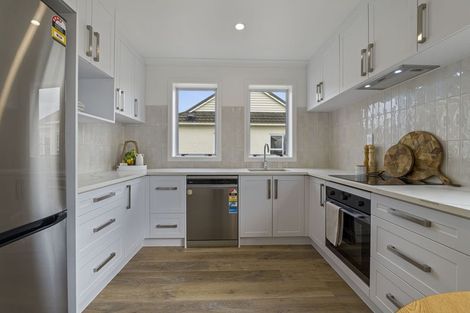 Photo of property in 58 Wrantage Street, Westown, New Plymouth, 4310