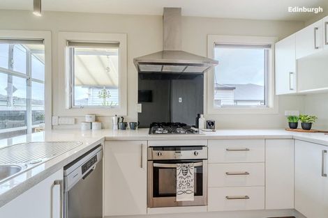 Photo of property in 142 Victoria Road, Saint Kilda, Dunedin, 9012