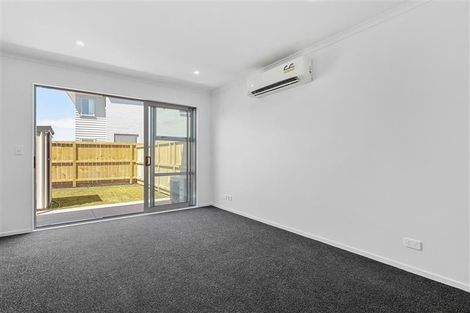Photo of property in 24 Gilbert Hall Way, Swanson, Auckland, 0614