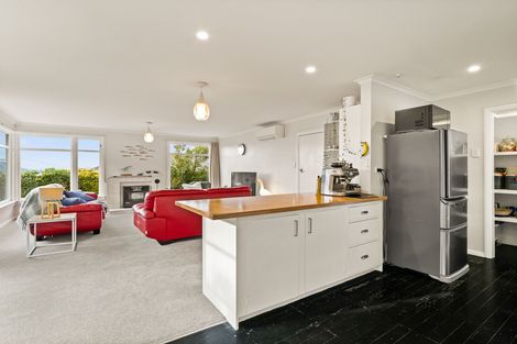 Photo of property in 141 Easther Crescent, Kew, Dunedin, 9012