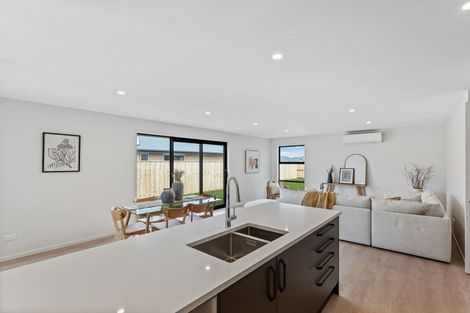 Photo of property in 11 Hayshed Street, Rolleston, 7614