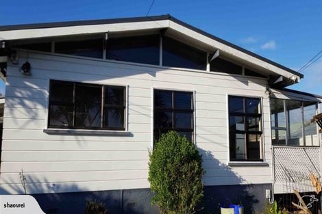 Photo of property in 24 Harrington Road, Henderson, Auckland, 0610