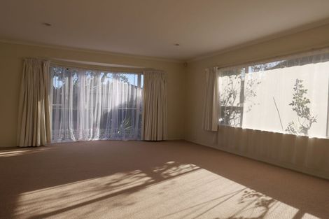 Photo of property in 69 Guildford Drive, Paraparaumu, 5032