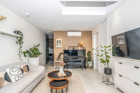 Photo of property in 29 Kewa Road, Albany Heights, Auckland, 0632