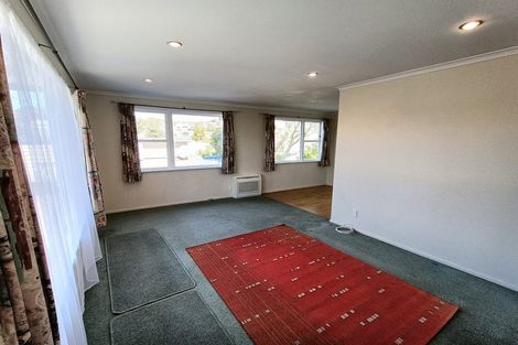 Photo of property in 42 Bracken Road, Paparangi, Wellington, 6037