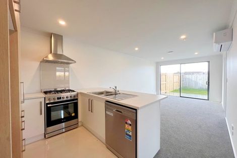 Photo of property in 2u2 Masefield Drive, Enderley, Hamilton, 3214