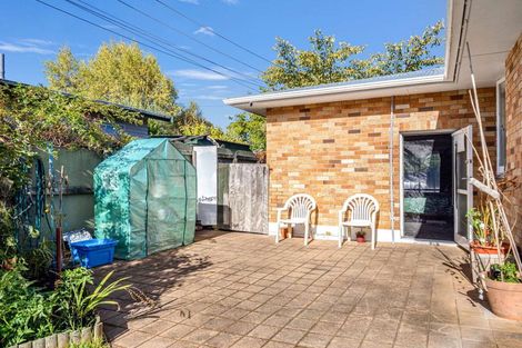 Photo of property in 67 Robinson Avenue, Holdens Bay, Rotorua, 3010