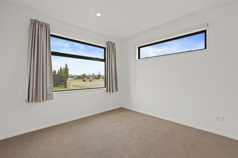 Photo of property in 12 Lazarus Lane, Halswell, Christchurch, 8025