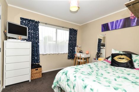 Photo of property in 122 Grey Street, Cambridge, 3434