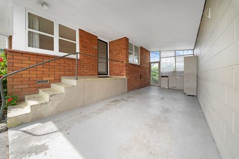 Photo of property in 2/62 Great South Road, Papakura, 2110