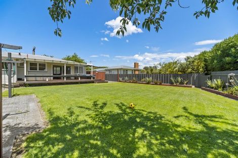 Photo of property in 4 Wera Street, Hawera, 4610