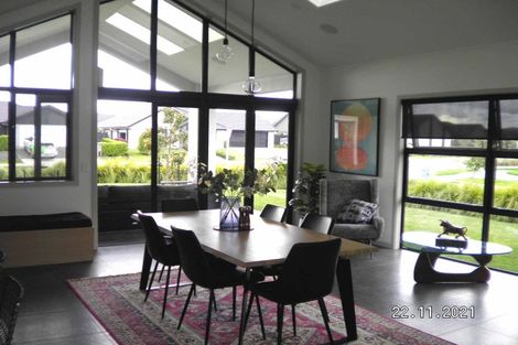 Photo of property in 2 Harrison Close, Cambridge, 3434