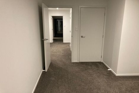 Photo of property in 4/60 Hayfield Way, Karaka, Papakura, 2580