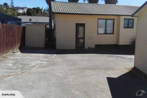 Photo of property in 22 Lendenfeld Drive, Papatoetoe, Auckland, 2025
