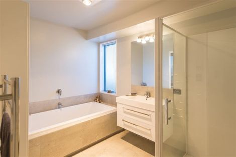 Photo of property in 31 Davaar Crescent, Broomfield, Christchurch, 8042