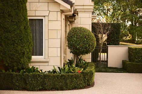 Photo of property in 1 Edgecumbe Road, Tauranga, 3110