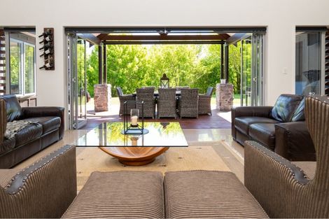Photo of property in 38 Tauroa Valley Road, Havelock North, 4130