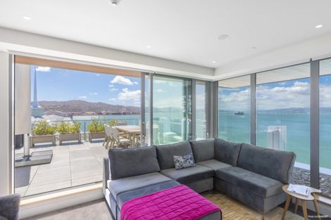 Photo of property in Clyde Quay Wharf, 8u5a Clyde Quay Wharf, Te Aro, Wellington, 6011