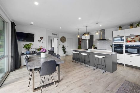 Photo of property in 23 Estate Grove, Inglewood, 4330