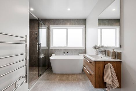 Photo of property in 69 Maanihi Drive, Rototuna North, Hamilton, 3210