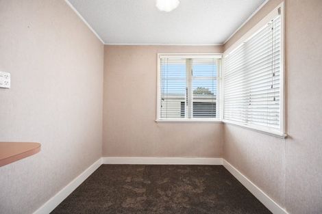 Photo of property in 22 Paul Crescent, Fairfield, Hamilton, 3214