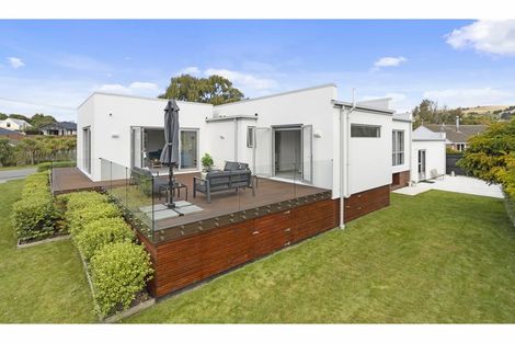 Photo of property in 218 Riverlaw Terrace, Saint Martins, Christchurch, 8022