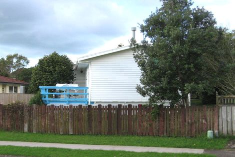 Photo of property in 17 Wycherley Drive, Bucklands Beach, Auckland, 2014