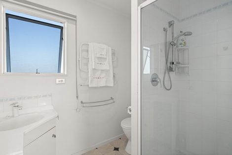 Photo of property in 19a Clyde Street, Mount Maunganui, 3116