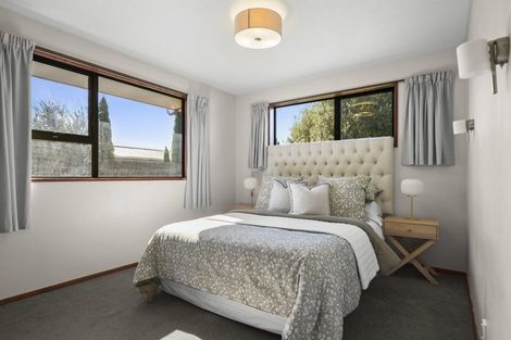Photo of property in 52 Dunbarton Street, Redwood, Christchurch, 8051